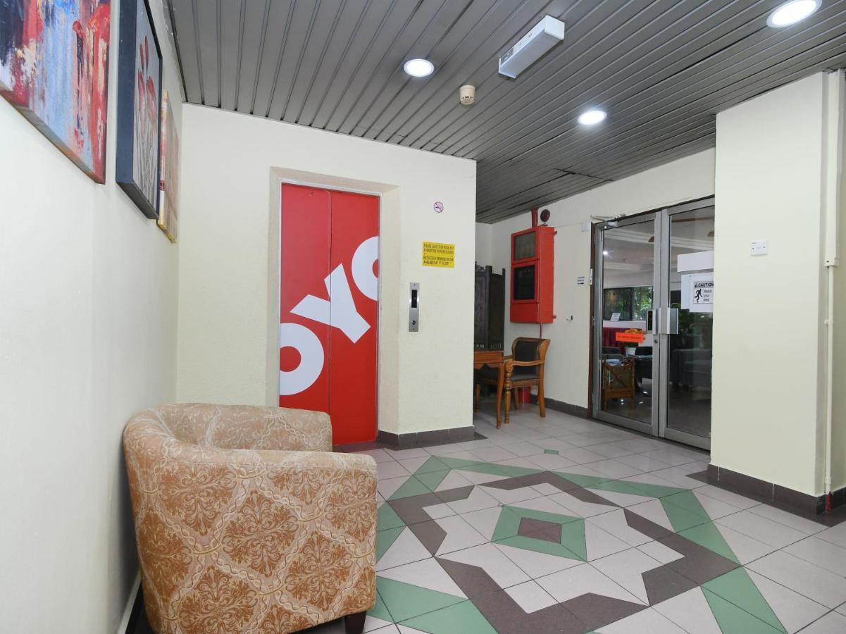 Oyo 390 Mayview Glory Hotel クアラルンプール エクステリア 写真